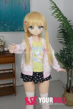 GUAVADOLL DM02 132cm AAカップ ノーマル肌 手描きメイク ビニール製のヘッド 元気 アニメドール - 画像 (4)