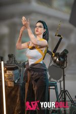 Game Lady 168cm Eカップ No.01_1 ノーマル肌 フルシリコン 熟女 巨乳 コスプレ系 セックス人形 - 画像 (11)