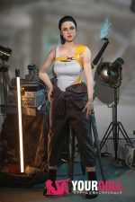 Game Lady 168cm Eカップ No.01_1 ノーマル肌 フルシリコン 熟女 巨乳 コスプレ系 セックス人形 - 画像 (12)