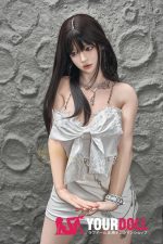 Irontech Doll Evie T4 顎機能付き 159cm-T Dカップ フルシリコン アイドルシリーズ 魅惑 リアルな肌質感付き ラブドール 新品 - 画像 (11)