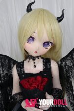 GUAVADOLL DM02 136cm AAカップ ノーマル肌 デカールメイク ビニール製のヘッド ハート目 小悪魔ちゃん ラブドール