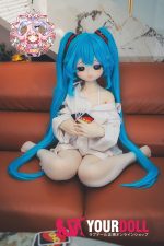 CroissantDoll(羊角社Doll) #B06 132cm-小胸 手描きメイク ビニール製のヘッド ホワイト肌 メスガキ 同じ服購入可 アニメドール 新品 - 画像 (6)